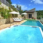 Jacaranda By Posarellivillas Kavalleraina