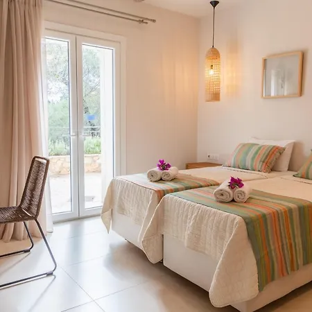 Villa Jacaranda By Posarellivillas *