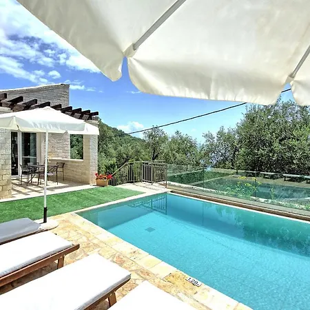 Jacaranda By Posarellivillas ヴィラ Kavalleraina