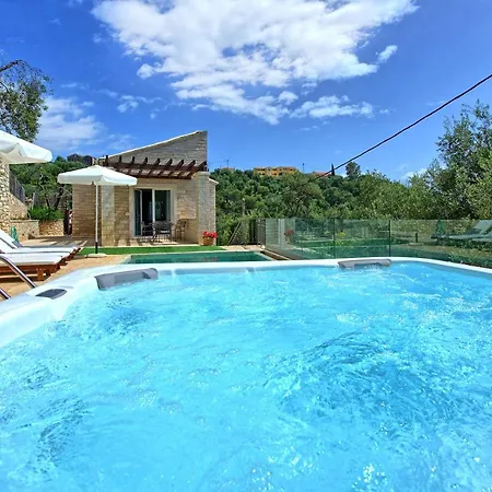 Jacaranda By Posarellivillas Willa Kavalleraina