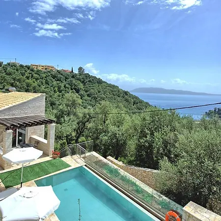 Jacaranda By Posarellivillas Kavalleraina